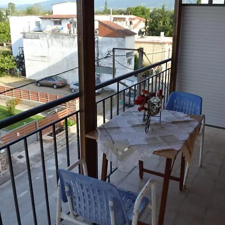 Apartment Lantzos Oreoi