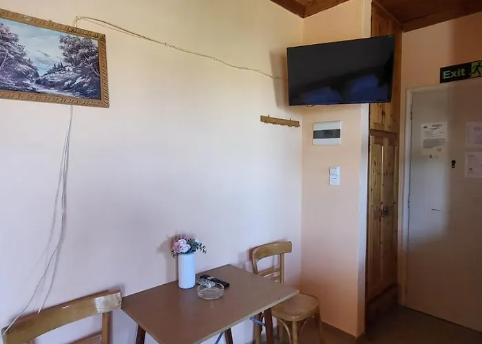 Lantzos Apartament *